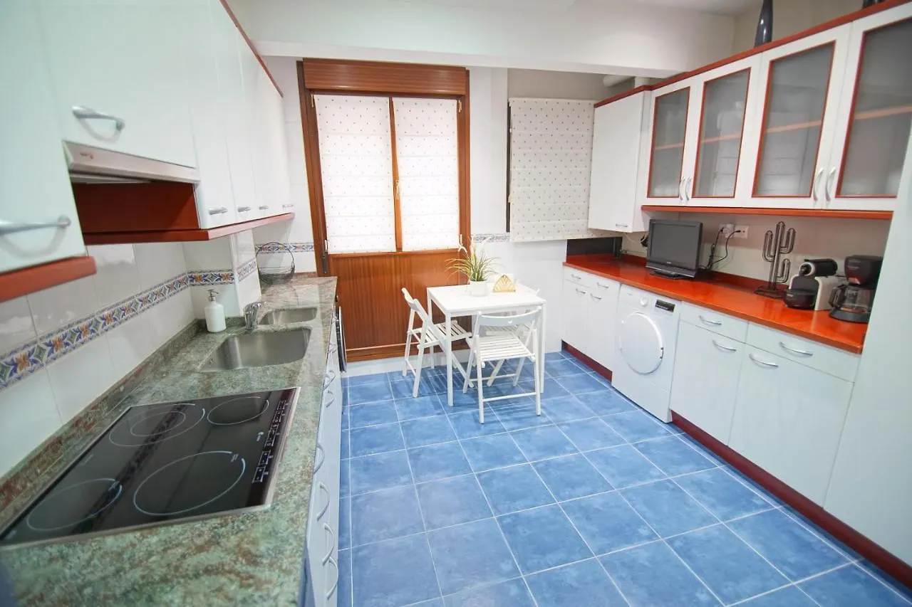 Apartamento Piso Grande y Luminoso en el Casco Viejo de Bilbao